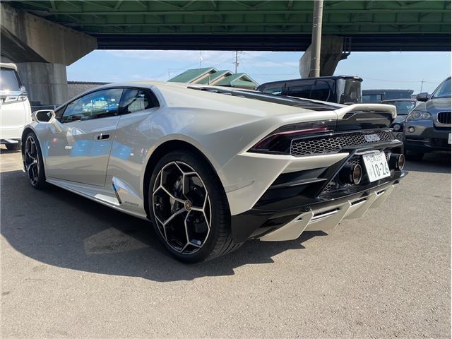 صورة 4 لـ 2020 Lamborghini HURACAN