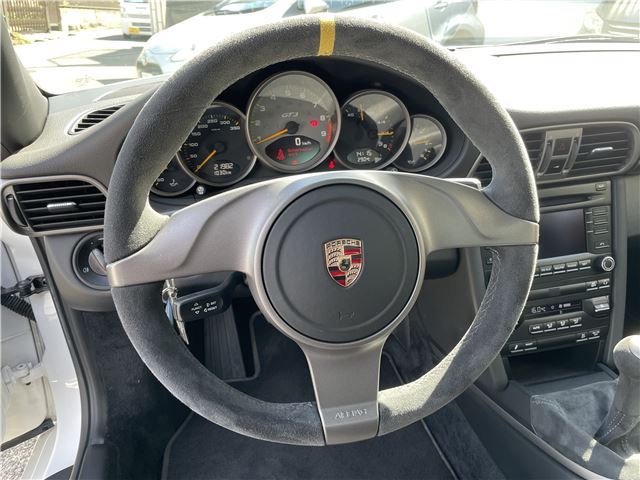 2010 Porsche 911 — миниатюра 18