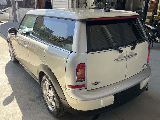 صورة مصغرة 8 لـ 2009 MINI CLUBMAN