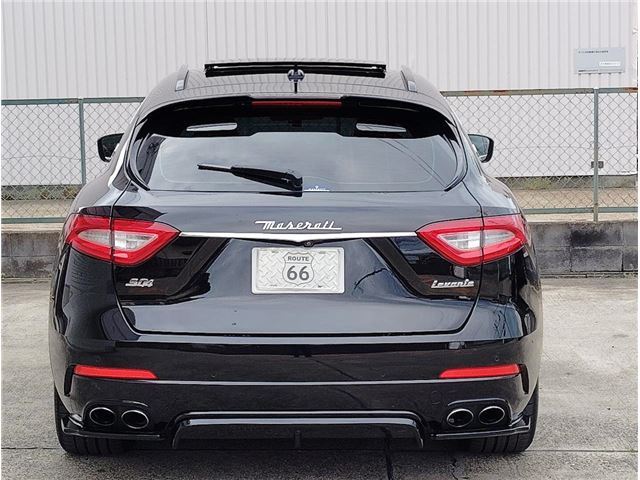 2017 Maserati LEVANTE 缩略图 12