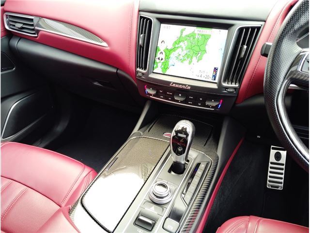 2017 Maserati LEVANTE 缩略图 23