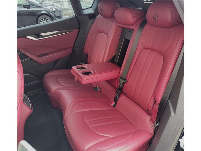 2017 Maserati LEVANTE 缩略图 38