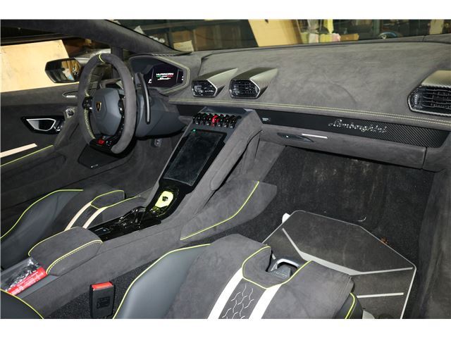 صورة مصغرة 30 لـ 2024 Lamborghini HURACAN
