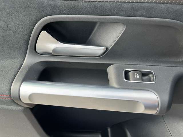 2023 Mercedes-BENZ EQB 缩略图 55