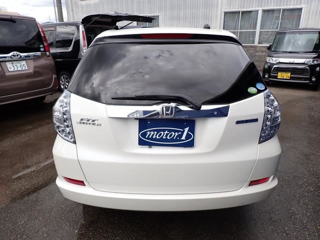 2011 Honda FIT SHUTTLE HYBRID — фото 4