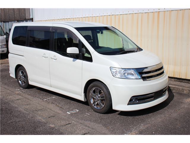 2006 Nissan SERENA 照片 1