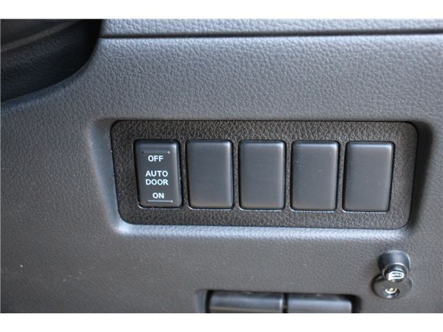 صورة مصغرة 13 لـ 2006 Nissan SERENA