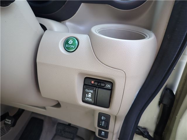 2012 Honda N-BOX — миниатюра 31