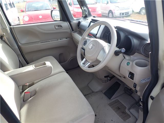 2012 Honda N-BOX — миниатюра 7