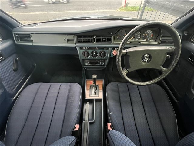 صورة مصغرة 21 لـ 1991 Mercedes-BENZ 190