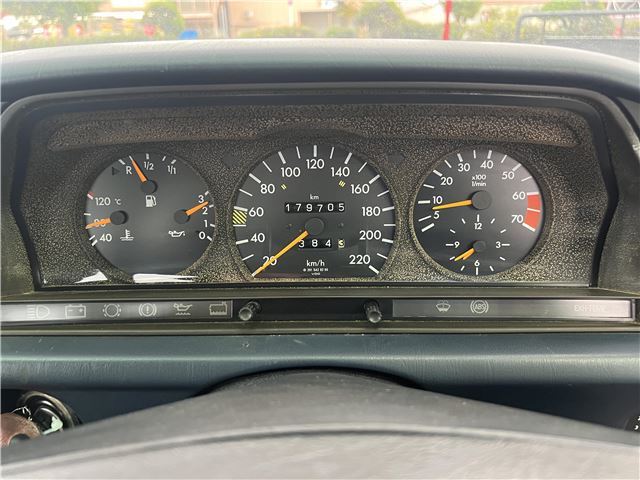 صورة مصغرة 23 لـ 1991 Mercedes-BENZ 190