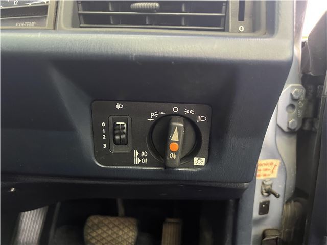 صورة مصغرة 24 لـ 1991 Mercedes-BENZ 190