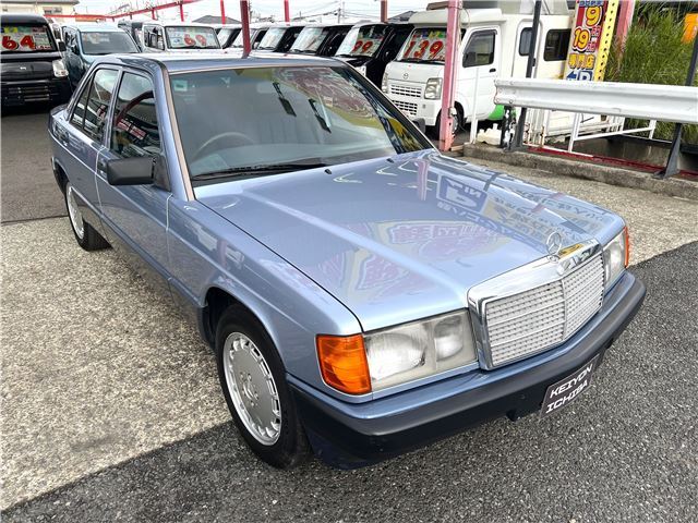 صورة مصغرة 4 لـ 1991 Mercedes-BENZ 190