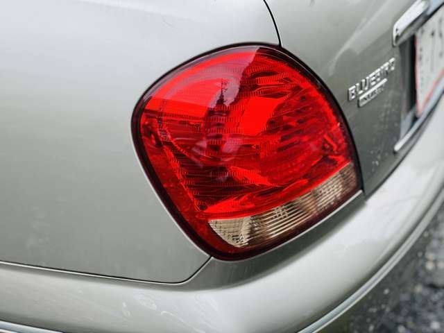 2005 Nissan BLUEBIRD 缩略图 18