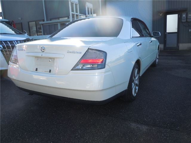 صورة 5 لـ 2002 Nissan GLORIA