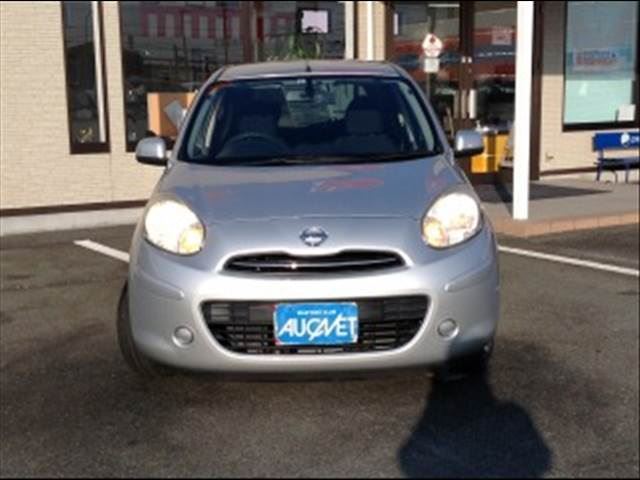 2011 Nissan MARCH 照片 2