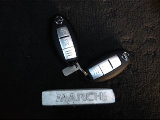 2011 Nissan MARCH 缩略图 18