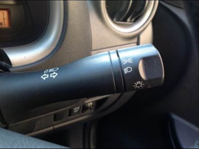 2011 Nissan MARCH 缩略图 22