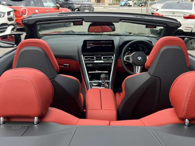 2023 BMW M8 CABRIOLET 缩略图 22