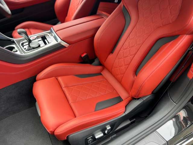 2023 BMW M8 CABRIOLET 缩略图 33