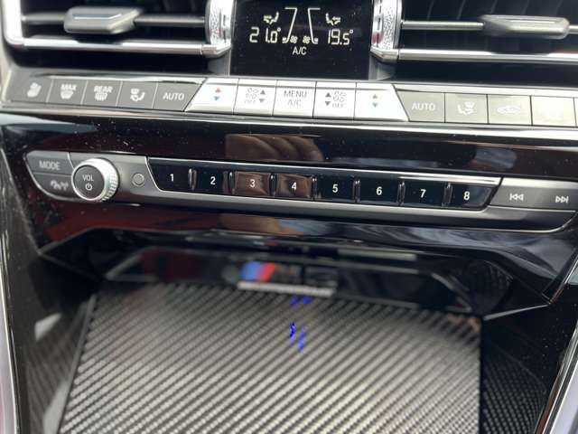 2023 BMW M8 CABRIOLET 缩略图 48