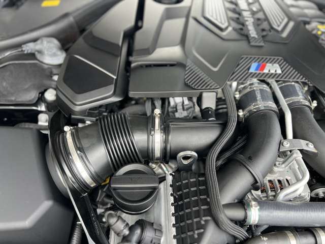 2023 BMW M8 CABRIOLET 缩略图 54