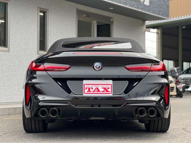 صورة 9 لـ 2023 BMW M8 CABRIOLET