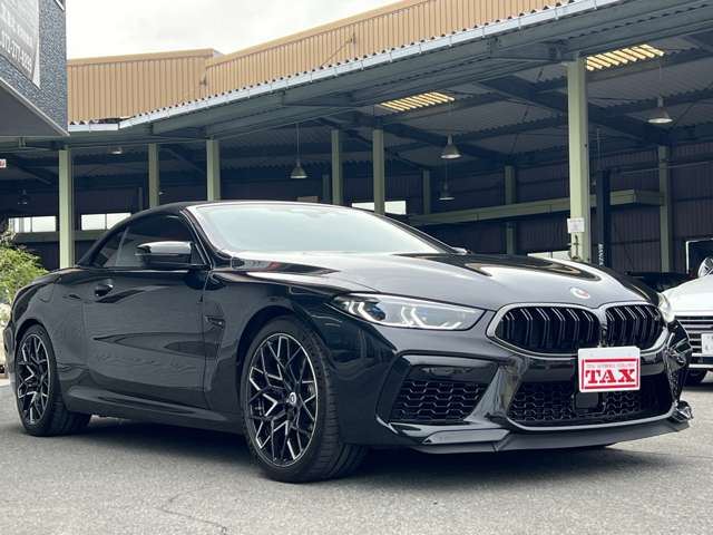 صورة 4 لـ 2023 BMW M8 CABRIOLET