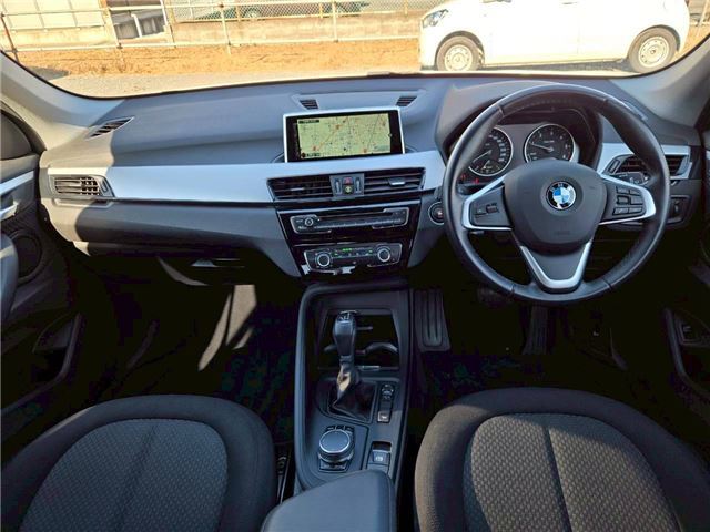 2016 BMW X1 photo 9