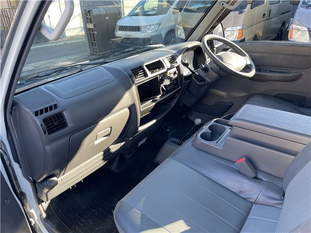 صورة مصغرة 29 لـ 2012 Nissan VANETTE LARGO COACH