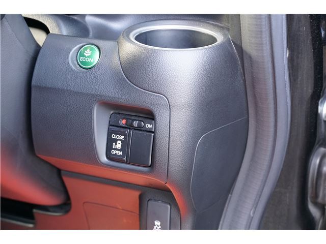 2012 Honda N-BOX CUSTOM — миниатюра 23