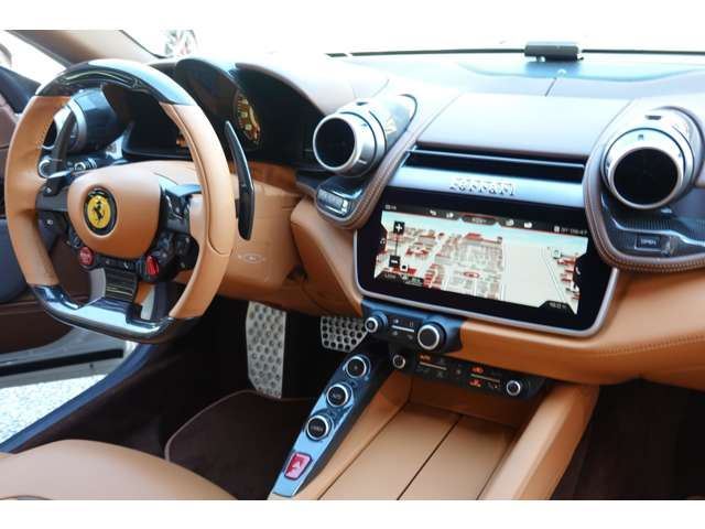 2018 Ferrari GTC4 LUSSO — миниатюра 3