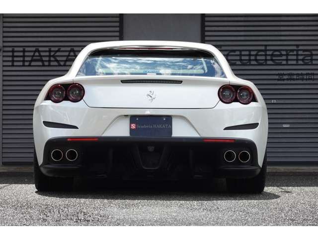 2018 Ferrari GTC4 LUSSO — миниатюра 2