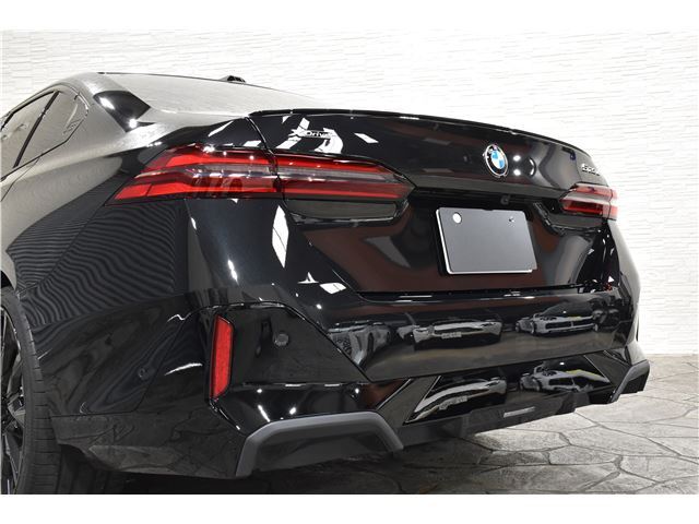 2024 BMW 5 SERIES — миниатюра 47