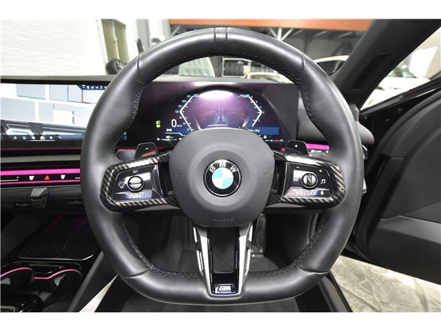 2024 BMW 5 SERIES — фото 6