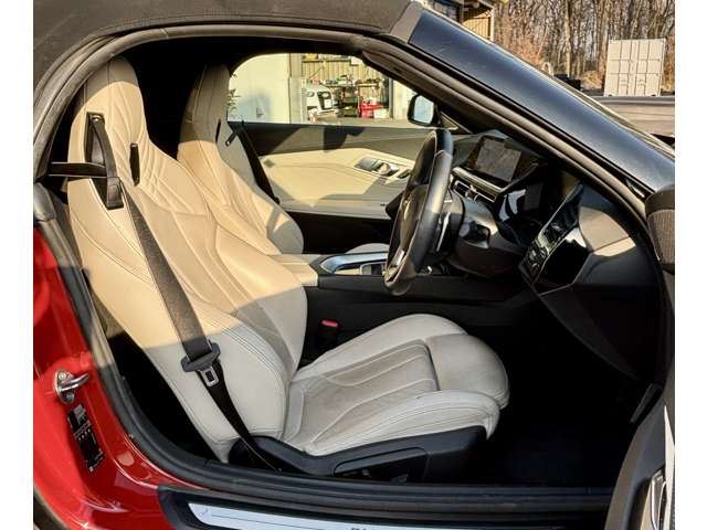 2020 BMW Z4 — миниатюра 11