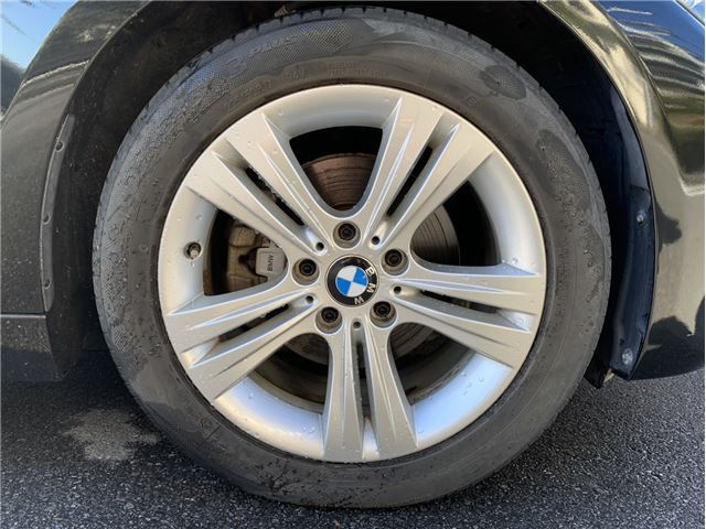 صورة مصغرة 16 لـ 2015 BMW 3 SERIES