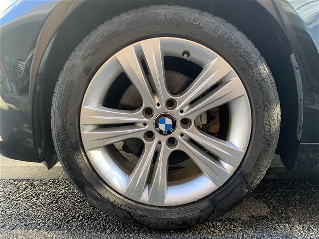 صورة مصغرة 17 لـ 2015 BMW 3 SERIES