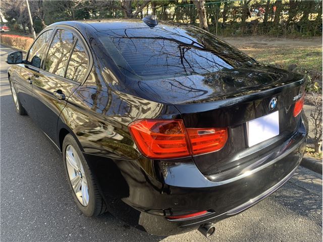 2015 BMW 3 SERIES photo 9