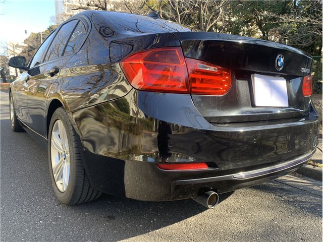 2015 BMW 3 SERIES photo 8
