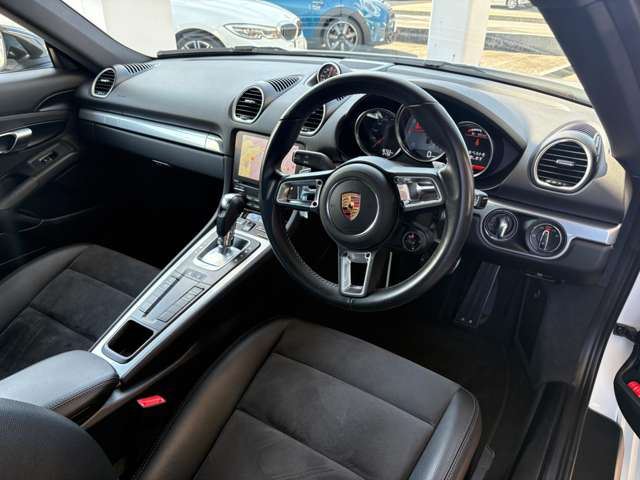 2018 Porsche 718 CAYMAN — миниатюра 6