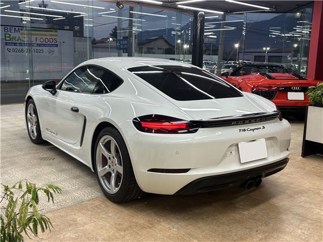 2018 Porsche 718 CAYMAN — миниатюра 4