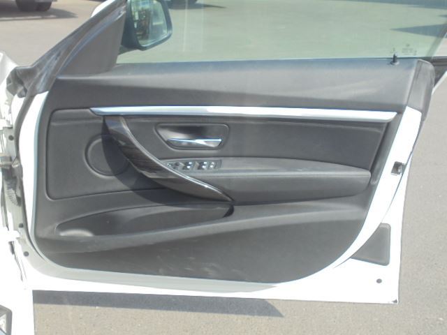 صورة مصغرة 32 لـ 2015 BMW 3 SERIES