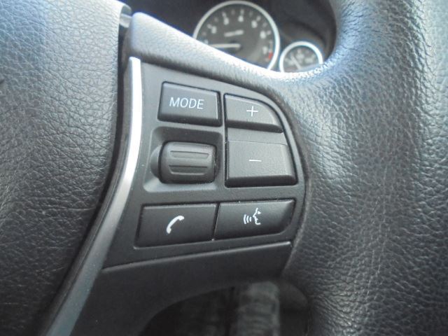 صورة مصغرة 46 لـ 2015 BMW 3 SERIES