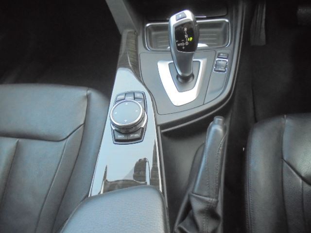 صورة مصغرة 59 لـ 2015 BMW 3 SERIES