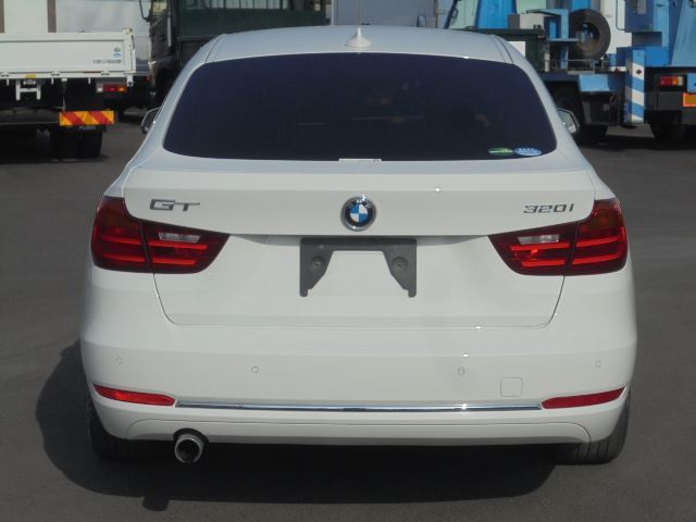 2015 BMW 3 SERIES photo 6