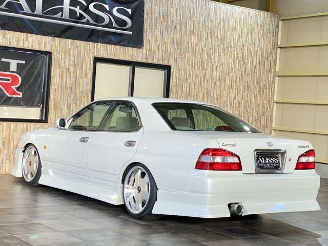 1998 Nissan LAUREL — миниатюра 46