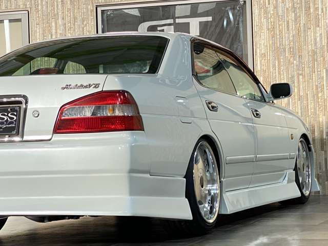 1998 Nissan LAUREL — миниатюра 49