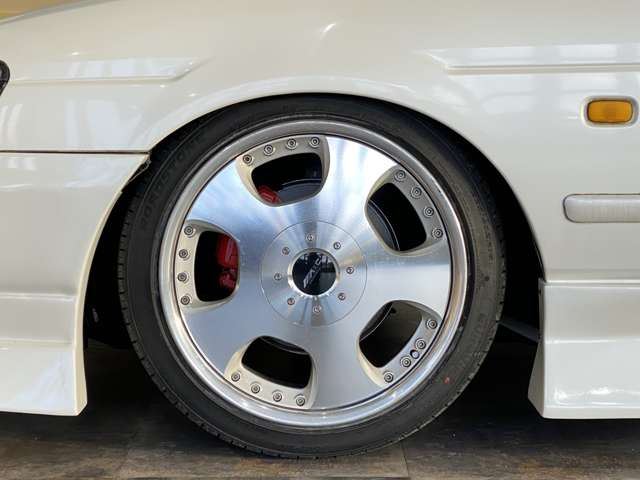 1998 Nissan LAUREL — миниатюра 51