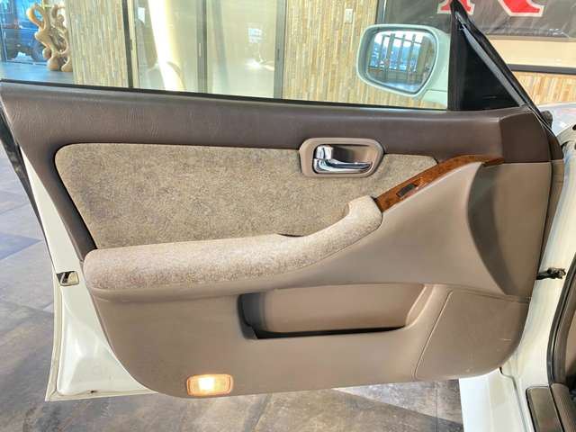 1998 Nissan LAUREL — миниатюра 66